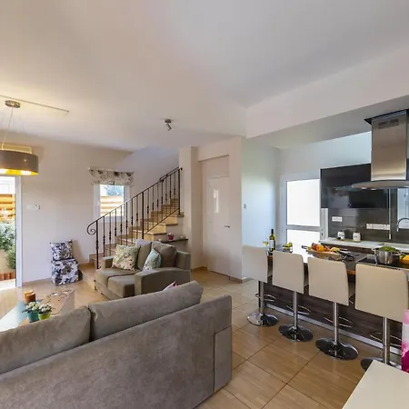 Protaras Rocco ヴィラ *